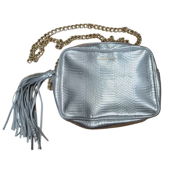 Victoria's Secret Metallic Silver Faux Snake Skin Crossbody Gold Chain Purse - Picture 1 of 14